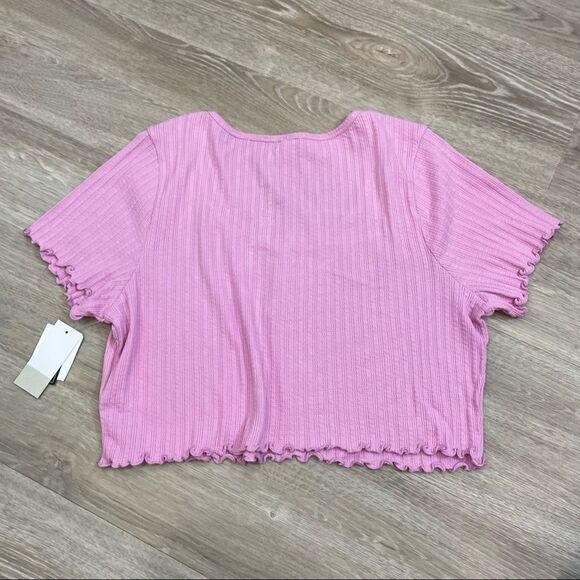 BP Sort Sleeve Pink Ribbed 1/4 Button Down Top - NWT - Picture 2 of 6
